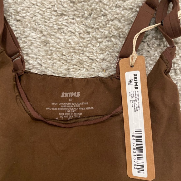 Skims Cocoa catsuit - Picture 3 of 4